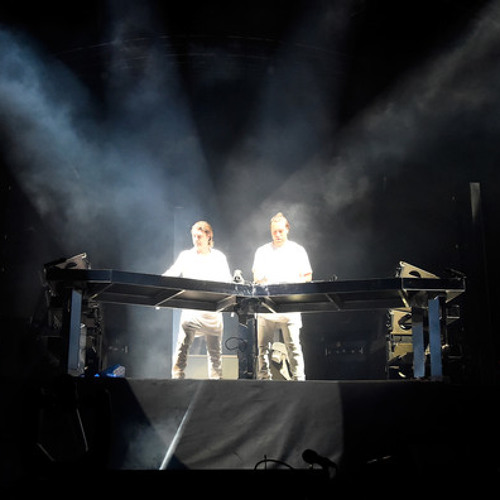 Axwell Λ Ingrosso feat. Salem Al Fakir & Vincent Pontare - You Should Know [Coachella 2015]
