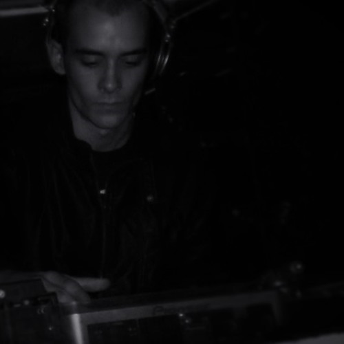 2015 - 04 - 16 23h48m28