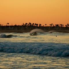 SMOOTH WAVES @ PLAYA HERMOSA/  GROOVE ON 01
