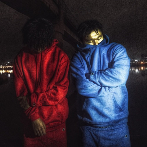 01. Holla Holla (Get that paper Remix)
