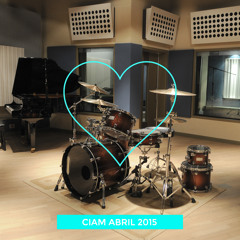 CIAM / Banda sonora del domingo #1