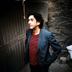 Au Pire, Un Bien//Coronado+Katerine