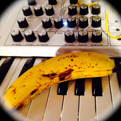 Pow R. Toc H. - Eat The Stuff In The Middle!