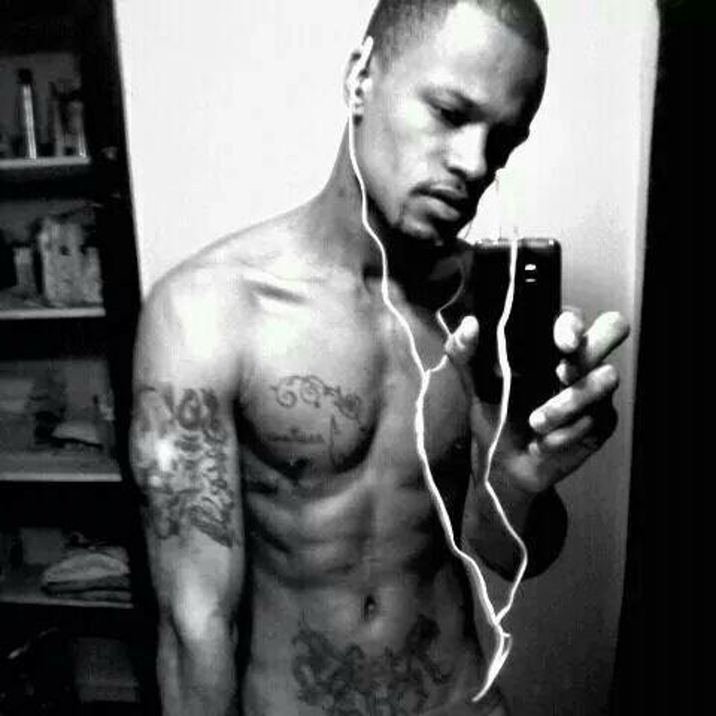 Anthony Ezell (Qcapone)