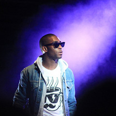 Tinie Tempah Ft. Eminem - Like A G6