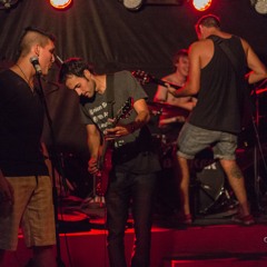 Descalzos - Mas Te Escribo (en Vivo Bunker)