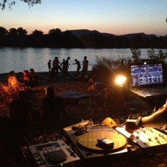 Sonovizor 005 (deep techno & minimal with Seldon) @ Paris 1 Reverse (14- 27 April 2014) - extended