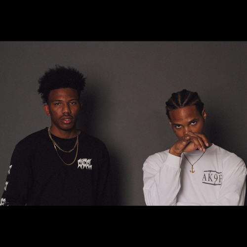 Xavier Wulf- Front Man Wulf