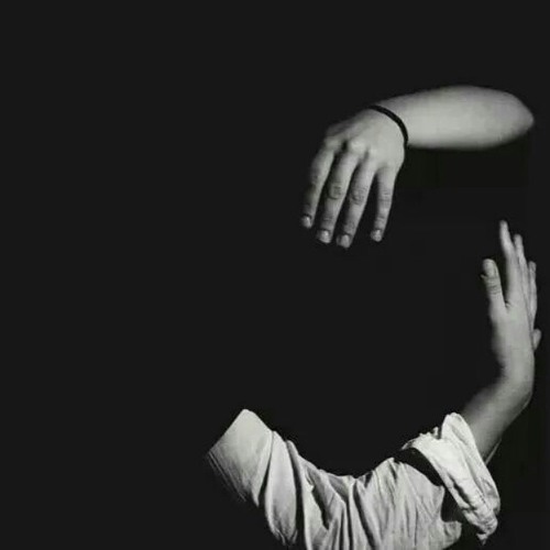 كل حاجه ناقصه صوتك