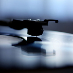 DeepHouse