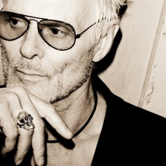 Interview with Michael Des Barres 04/16/15