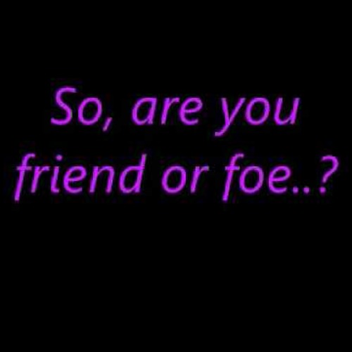 Бест френдс мем. Phone memes. Friends meme. Trip with friends quotes. Sara end you is friendly.