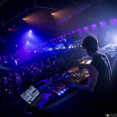 Live @ New City Gas, Montreal (CNTRL TOUR)