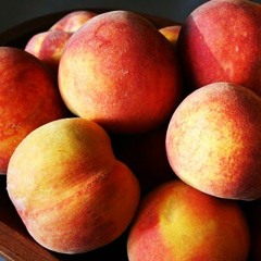 Peaches En Regalia