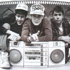 Intergalactic Walkway (RUN DMC/AEROSMITH + BEASTIE BOYS MASHUP)