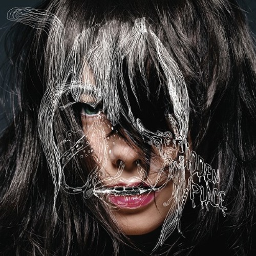 Björk- Hidden Place (Liam Hintz Remix)