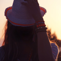 Sunday Sun (feat Mireia Ribas)