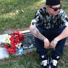 Luxery Livin' By Goon Feat. C3 & Young Guap