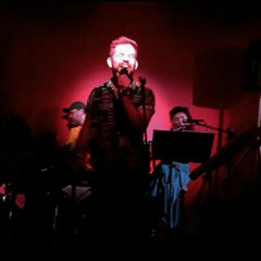 Lanterna dos afogados- Acoustic cover ft Bia St