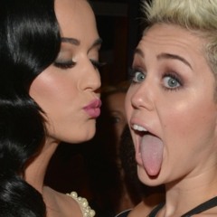Miley Cyrus feat. Katy Perry (Rock God & Cant Be Tamed Mashup)