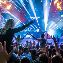 Prayer In C vs SuperWave (Dimitri Vegas And Like Mike Mashup)