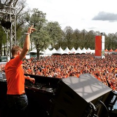 Stream Armin van Buuren - Radio 538 Kingsday 2015 (Free) →  [www.facebook.com/lovetrancemusicforever] by AVB - Koningsdag 2015 | Listen  online for free on SoundCloud