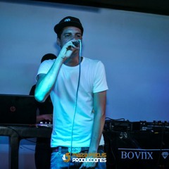 Welcome To My Jungle Escritor en serie