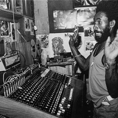 Lee "Scratch" Perry - Panic In Babylon (Mandh D'n'b Rmx)