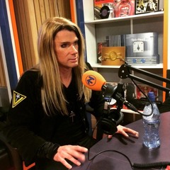 Robby Valentine - Over And Over Again (Live @ Café Martini)