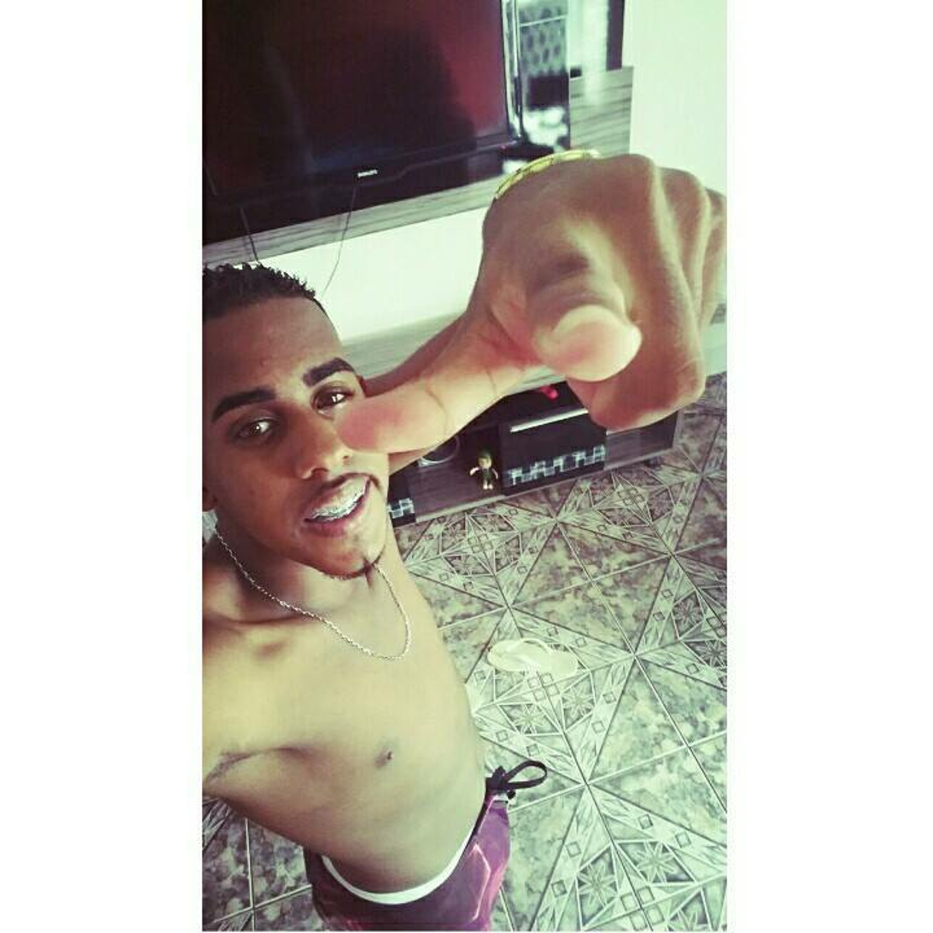 ((LOVE PRODUÇÕES )) ♪♫★
