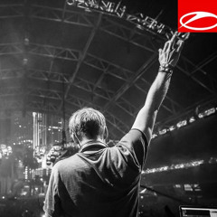 Armin van Buuren - ASOT 711 - 30.04.2015 (Free) → [https://www.facebook.com/lovetrancemusicforever]