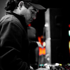 Sasha - Mr Tiddles (Constantly Moving Frames Remix)