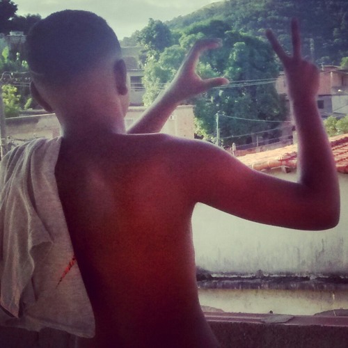 Mc vitinho= (missão e vermelha sg)