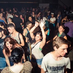 House Party Remix ft Rayzer el violento (Spanish Version)