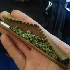 DOSTE FT. CHAMPI MAN - FLYING OVER THE HOOD