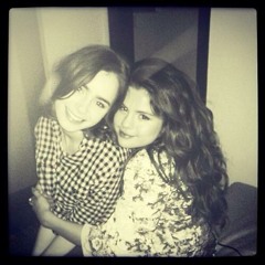 <-------- Skrillex megamix sample tweet @celebi_g bf of Dd luv Oh!