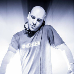 Bassic Mix #12 - Phil Tangent