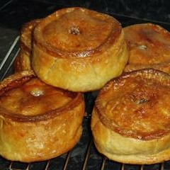 DIRTYDIKE-Pork to the Pie-REMIX