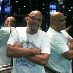 DJ " Neeka " Akeen-Dreamin it