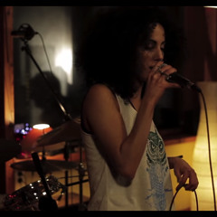 Raggamuffin feat. Tonia