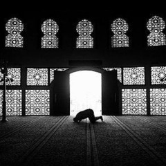 قَصدتُ بابَ الرجا  والناسُ قد رَقدوا للشيخ مُحمد عُمران