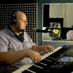 سوف نبقى هنا - وصفي المعصراني