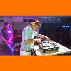 98 - Don Miguelo Ft Daddy Yankee - Como Yo Le Doy Extended Dj - Zairo PVT