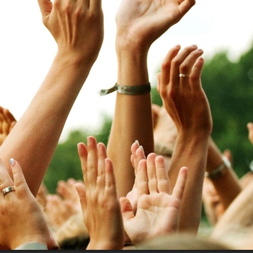 List O Mania: Famous Clapping In Classic Rock Songs - Maureen Holloway - 12/05/15