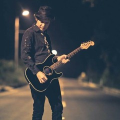 La Machaka - En la orilla del Río (Upano) a MACAS