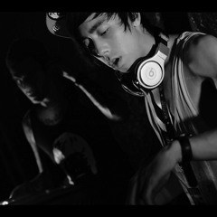 Track of the Day: xKore “Full Clip”