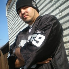 Move To The Music Feat. Tight Eyez and The Missez