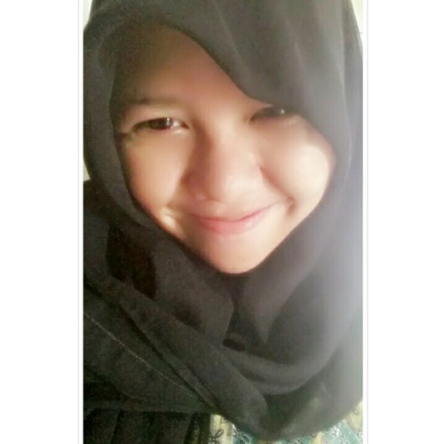 She Bukan Untuk Sembarang Hati Cover By Meilla Setyani On Soundcloud Hear The World S Sounds