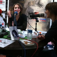 Les soeurs Serve dans nananana sous la pluie.