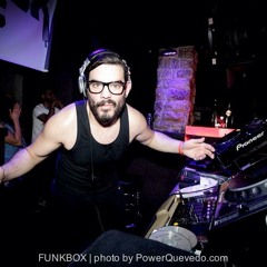 i.K.R.H. PRESENTS ROB HOLLYWOOD - MAMA (ORiGiNAL MiX)